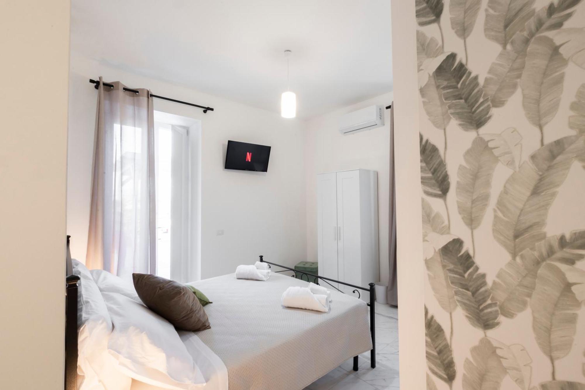 Cientopera Suite Rooms Pontecagnano Exterior photo