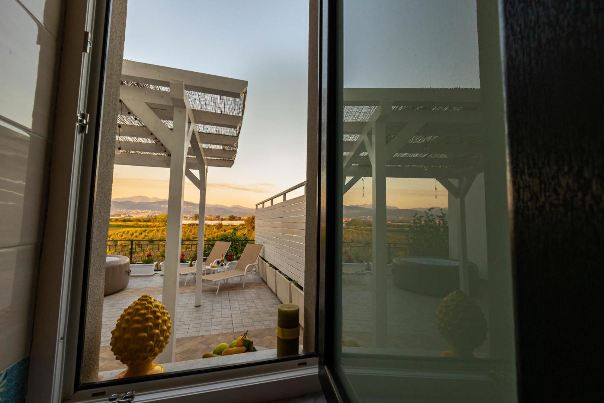Cientopera Suite Rooms Pontecagnano Exterior photo