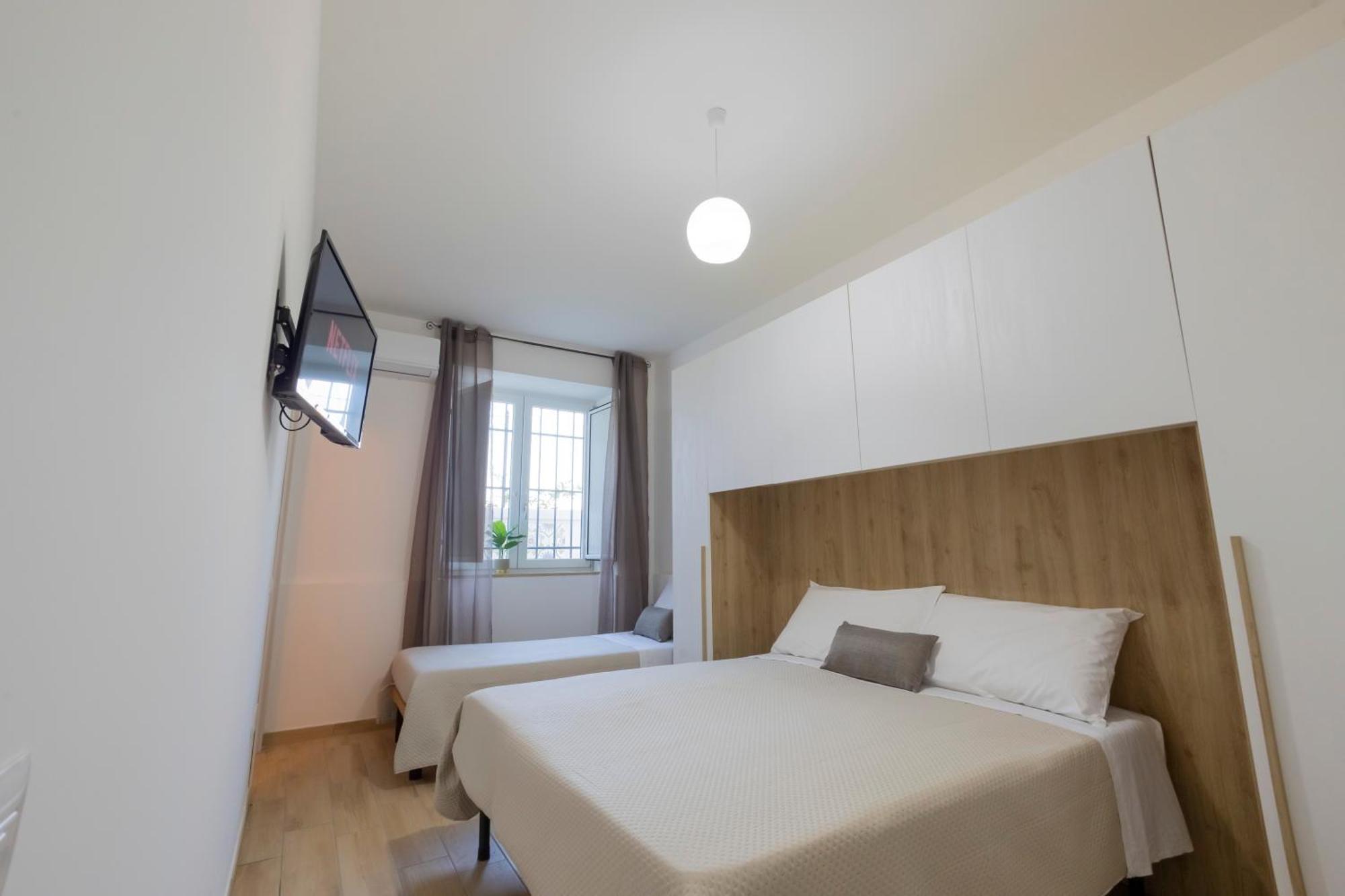 Cientopera Suite Rooms Pontecagnano Exterior photo